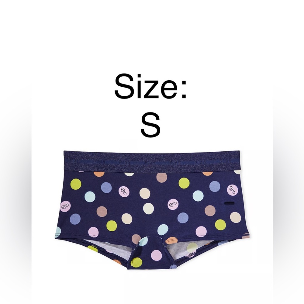 Victoria’s Secret PINK
LOGO BOYSHORT PANTY - NEW